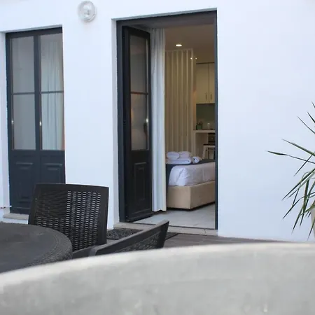 Oporto Wine Cellars Flat With Terrace *