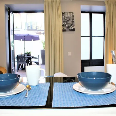 Oporto Wine Cellars Flat With Terrace דירה