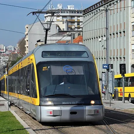 Oporto Wine Cellars Flat With Terrace *