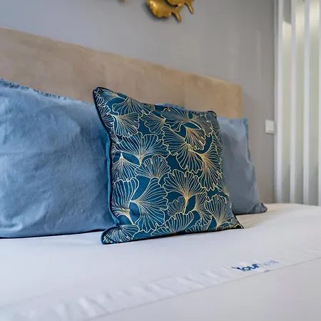 Oporto Wine Cellars Flat With Terrace