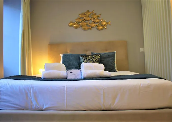 Апартаменты Oporto Wine Cellars Flat With Terrace